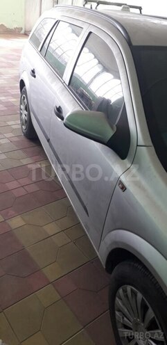 Opel Astra 2005, 180,000 km - 1.4 l - Gədəbəy