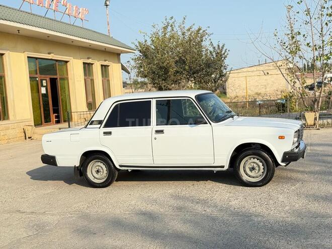 LADA (VAZ) 2107 2004, 185,000 km - 1.6 л - Şirvan
