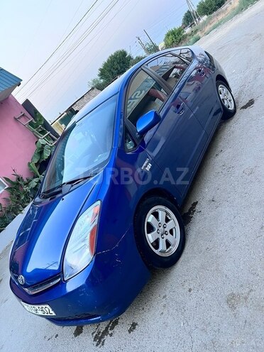 Toyota Prius 2009, 586,641 km - 1.5 l - Xudat