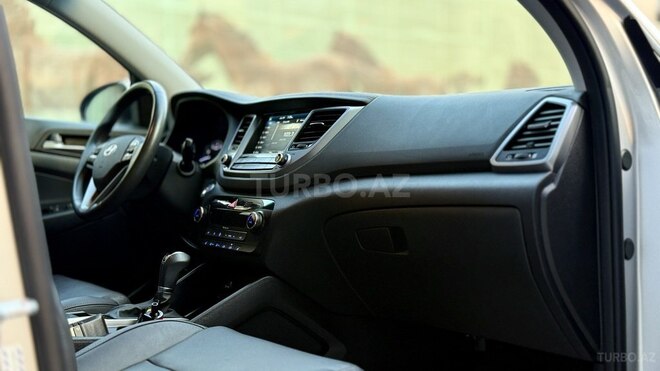 Hyundai Tucson 2017, 45,000 km - 2.0 l - Bakı