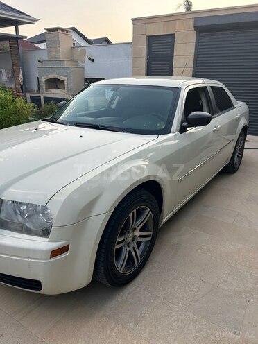 Chrysler 300C 2008, 136,000 km - 2.7 л - Bakı