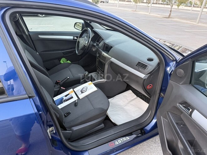 Opel Astra 2006, 197,800 km - 1.4 l - Bakı