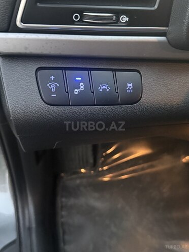 Hyundai Elantra 2017, 96,000 km - 2.0 l - Bakı