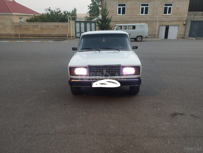 LADA (VAZ) 2107 2009, 300,000 km - 1.6 l - Şamaxı