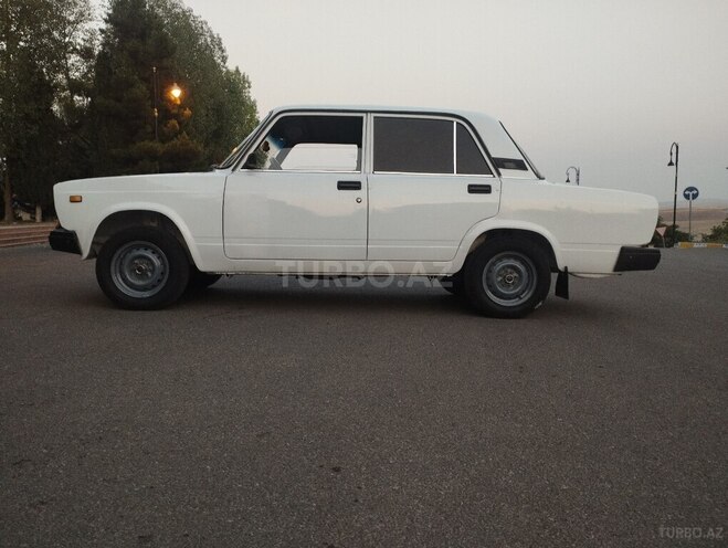 LADA (VAZ) 2107 2009, 300,000 km - 1.6 l - Şamaxı