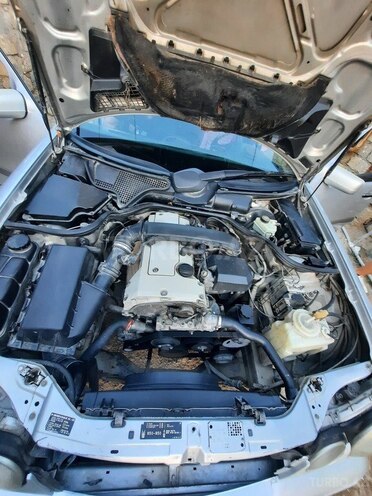 Mercedes E 200 1997, 458,656 km - 2.0 l - Bakı