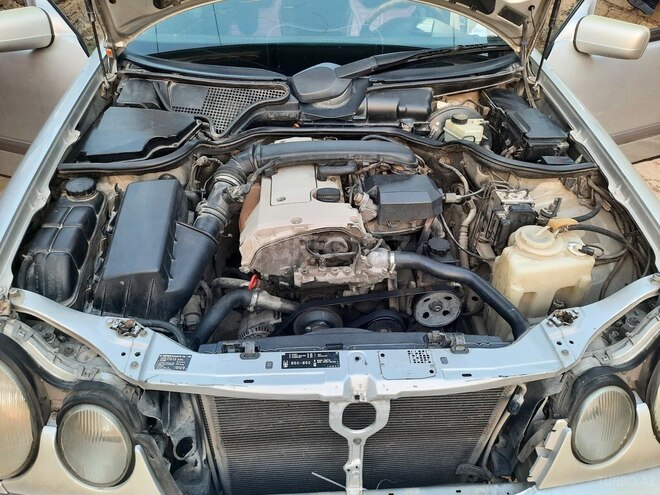 Mercedes E 200 1997, 458,656 km - 2.0 l - Bakı