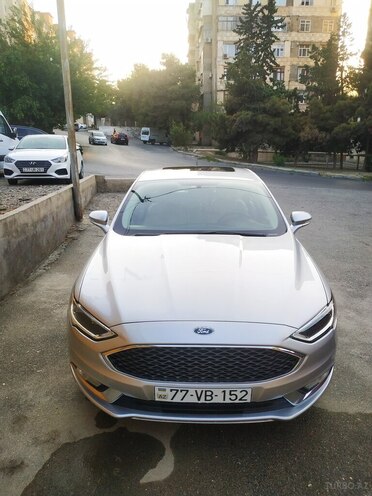Ford Fusion (North America) 2018, 172,200 km - 2.0 л - Bakı