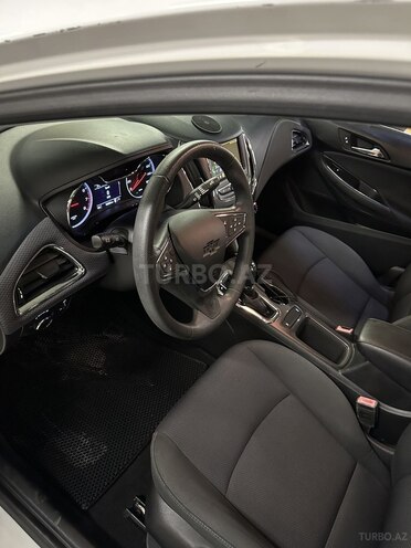 Chevrolet Cruze 2019, 130,000 km - 1.4 l - Gəncə