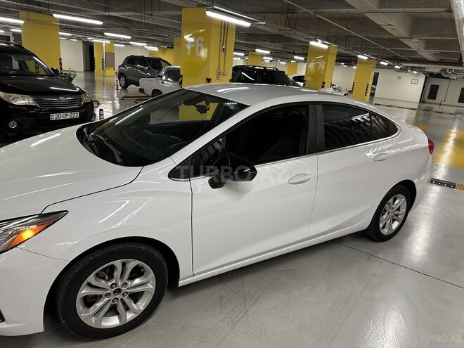 Chevrolet Cruze 2019, 130,000 km - 1.4 l - Gəncə