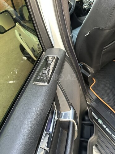 Land Rover Discovery 2011, 154,100 km - 5.0 l - Xırdalan