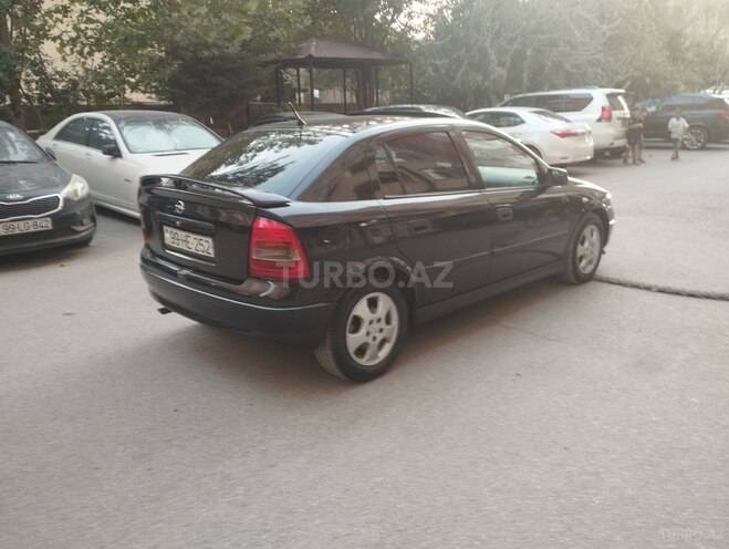 Opel Astra 2000, 217,000 km - 2.0 л - Bakı
