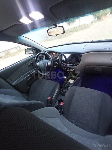 Kia Rio 2006, 220,000 km - 1.4 l - Cəlilabad