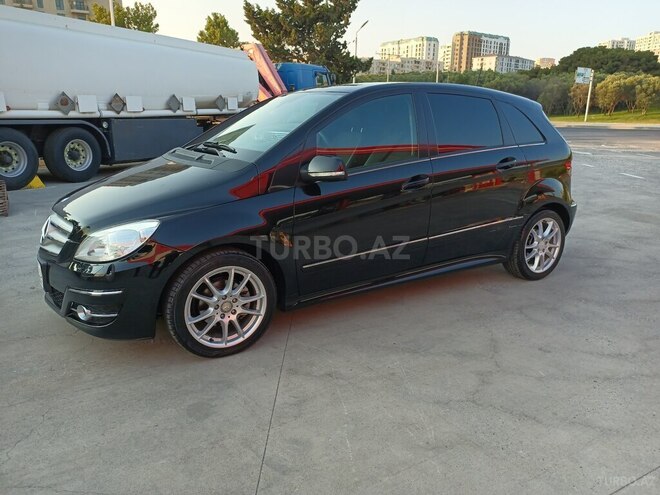 Mercedes B 170 2008, 170,000 km - 1.7 л - Bakı