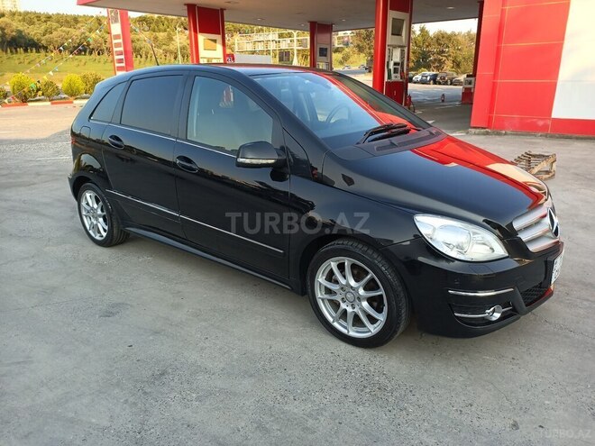 Mercedes B 170 2008, 170,000 km - 1.7 л - Bakı