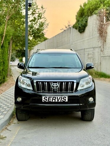 Toyota Land Cruiser Prado 2010, 136,000 km - 2.7 л - Bakı