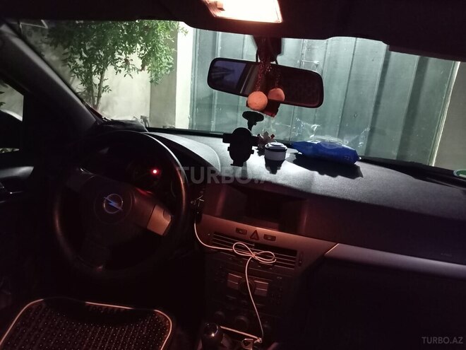 Opel Astra 2004, 283,113 km - 1.4 l - Bakı