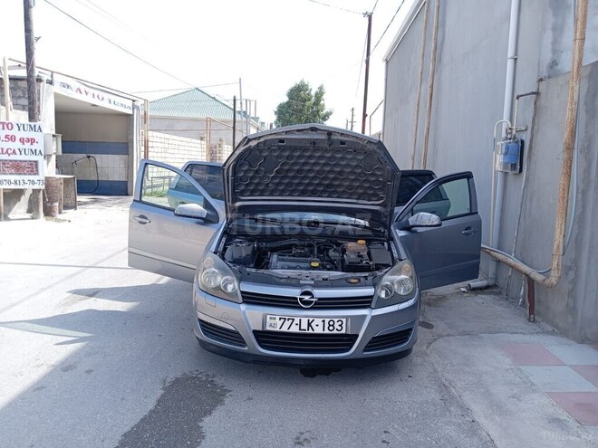 Opel Astra 2004, 283,113 km - 1.4 l - Bakı