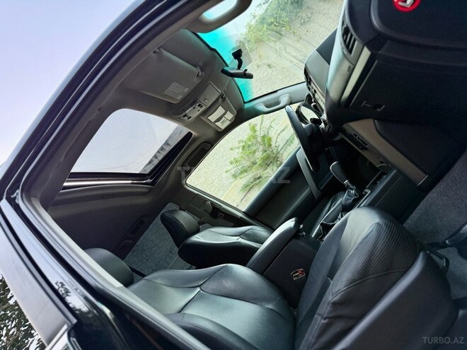 Toyota Land Cruiser Prado 2010, 136,000 km - 2.7 л - Bakı
