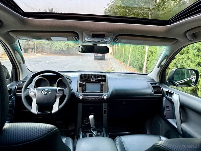 Toyota Land Cruiser Prado 2010, 136,000 km - 2.7 л - Bakı