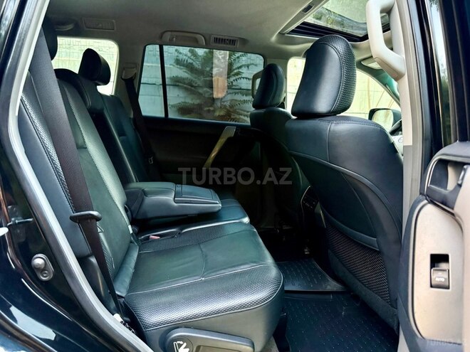Toyota Land Cruiser Prado 2010, 136,000 km - 2.7 л - Bakı