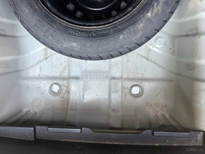 Hyundai Accent 2009, 215,000 km - 1.6 l - Bakı