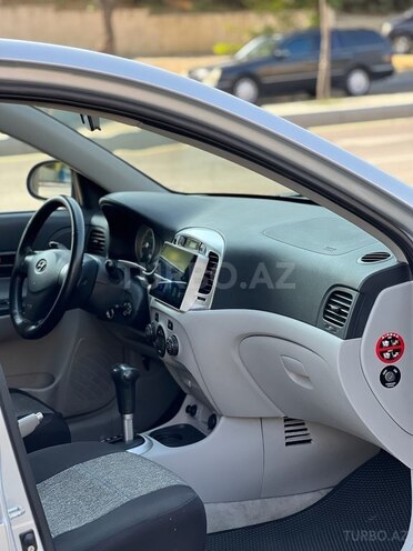 Hyundai Accent 2009, 215,000 km - 1.6 l - Bakı