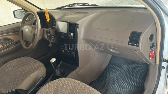Peugeot  2020, 34,000 km - 1.6 l - Qazax