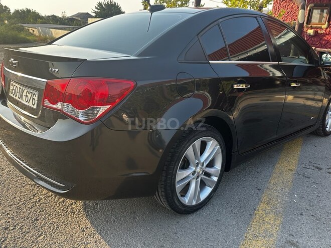 Chevrolet Cruze 2015, 244,125 km - 1.4 л - Şirvan