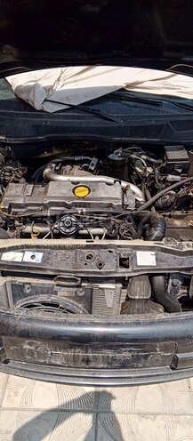 Opel Astra 2000, 365,800 km - 2.0 l - Xaçmaz