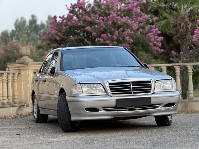 Mercedes C 200 1998, 184,000 km - 2.0 л - Saatlı