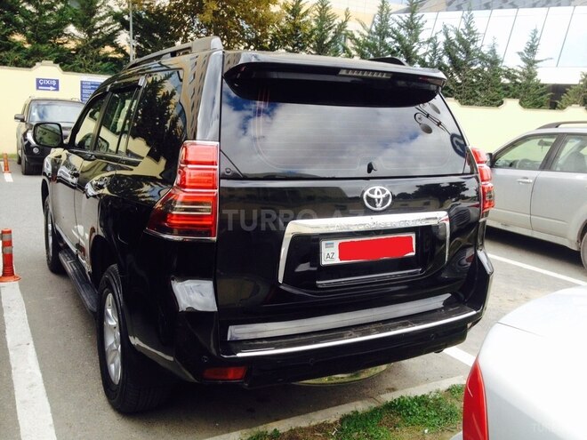 Toyota Land Cruiser Prado 2010, 175,000 km - 2.7 l - Bakı