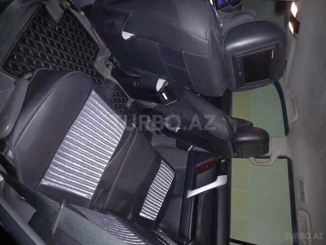 Toyota Land Cruiser Prado 2010, 175,000 km - 2.7 l - Bakı