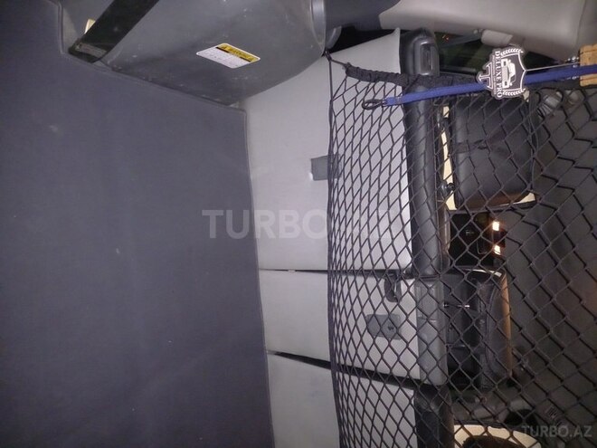 Toyota Land Cruiser Prado 2010, 175,000 km - 2.7 l - Bakı