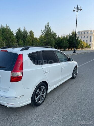 Hyundai i30 2009, 270,000 km - 1.4 l - Ağdaş