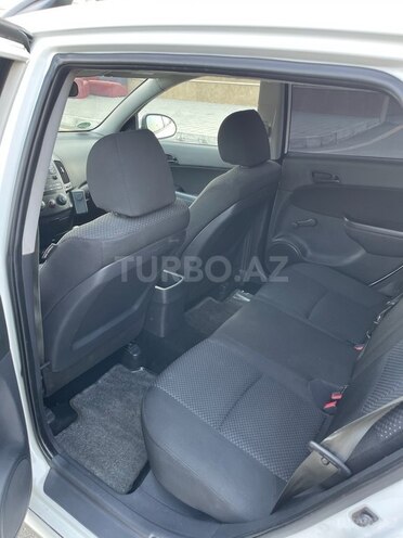 Hyundai i30 2009, 270,000 km - 1.4 l - Ağdaş