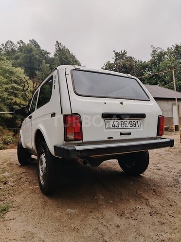 LADA (VAZ) Niva 2009, 658,000 km - 1.7 l - Lerik