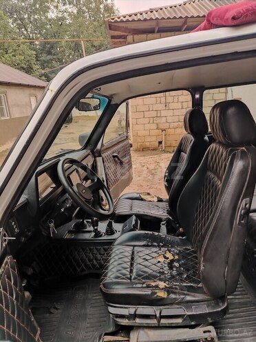 LADA (VAZ) Niva 2009, 658,000 km - 1.7 l - Lerik