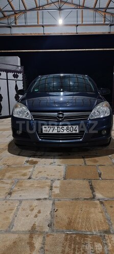 Opel Astra 2007, 318,772 km - 1.3 l - Salyan