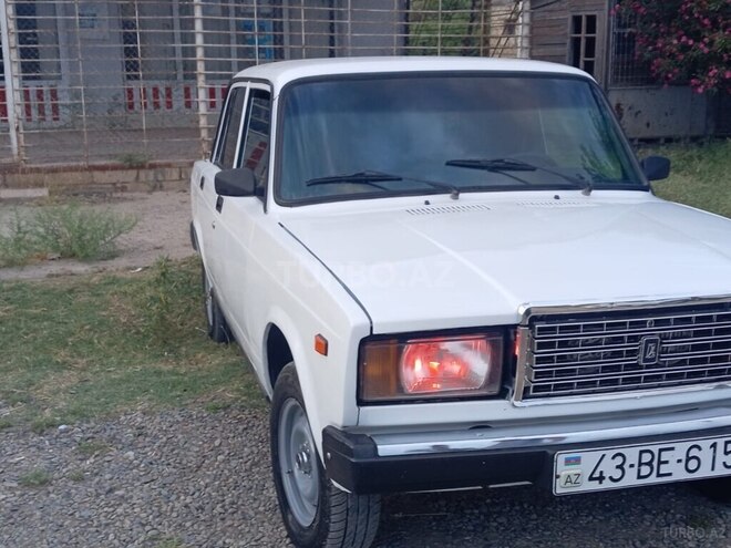 LADA (VAZ) 2107 2000, 130,000 km - 1.6 л - Şirvan