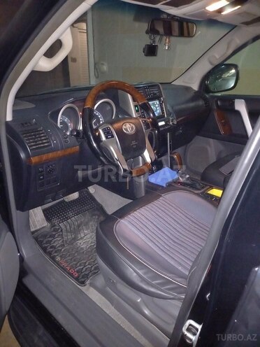 Toyota Land Cruiser Prado 2010, 175,000 km - 2.7 l - Bakı