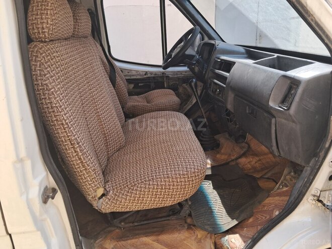 Ford Transit 1992, 300,000 km - 2.5 л - Yevlax