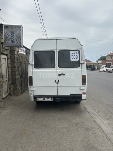 Mercedes  1994, 524,368 km - 2.4 l - Bakı