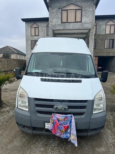 Ford Transit 2010, 220,000 km - 2.2 л - Astara