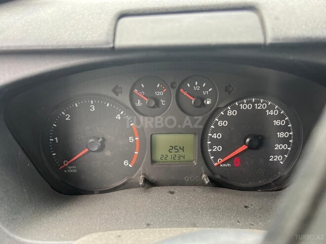 Ford Transit 2010, 220,000 km - 2.2 л - Astara