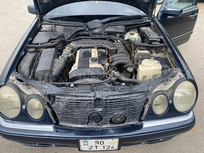 Mercedes E 320 1996, 352,000 km - 3.2 l - Bərdə