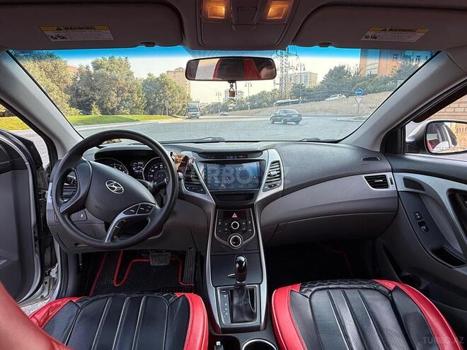 Hyundai Elantra 2015, 238,000 km - 1.8 l - Bakı
