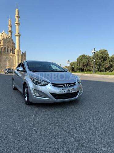 Hyundai Elantra 2015, 238,000 km - 1.8 l - Bakı