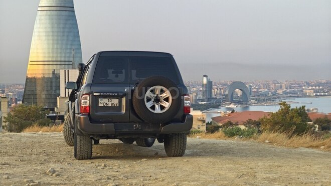 Nissan Patrol 2003, 455,000 km - 3.0 l - Bakı