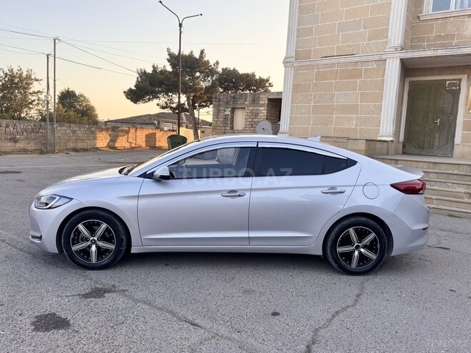 Hyundai Avante 2016, 204,000 km - 1.6 l - Bakı